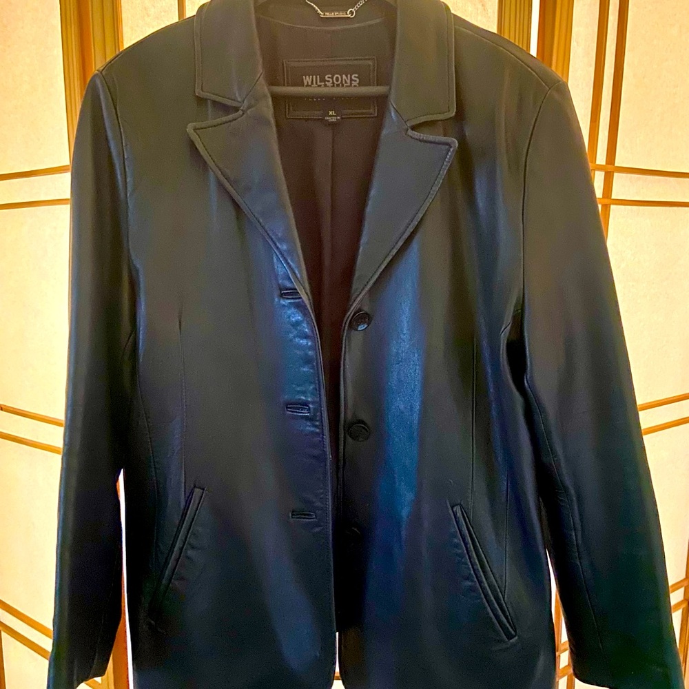 Vintage Women’s Leather Jacket